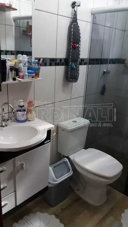 Alugar Casa / Padrão em São Carlos. apenas R$ 210.000,00