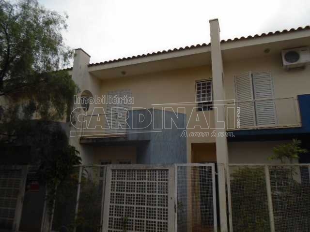 Alugar Casa / Padrão em São Carlos. apenas R$ 1.100.000,00