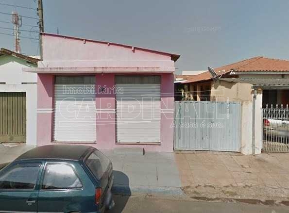 Alugar Casa / Padrão em São Carlos. apenas R$ 350.000,00