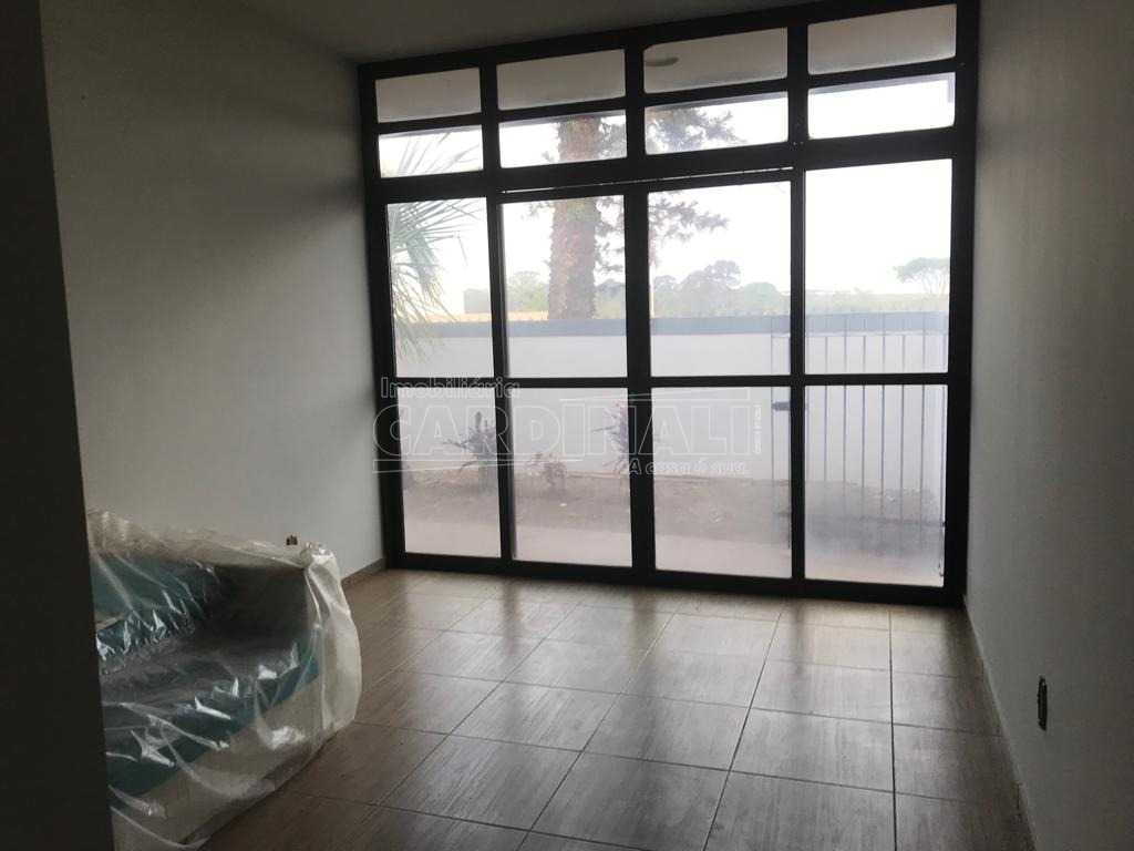 Casa com 1 dormitório e 3 suítes na Vila Santa Terezinha de Ibaté