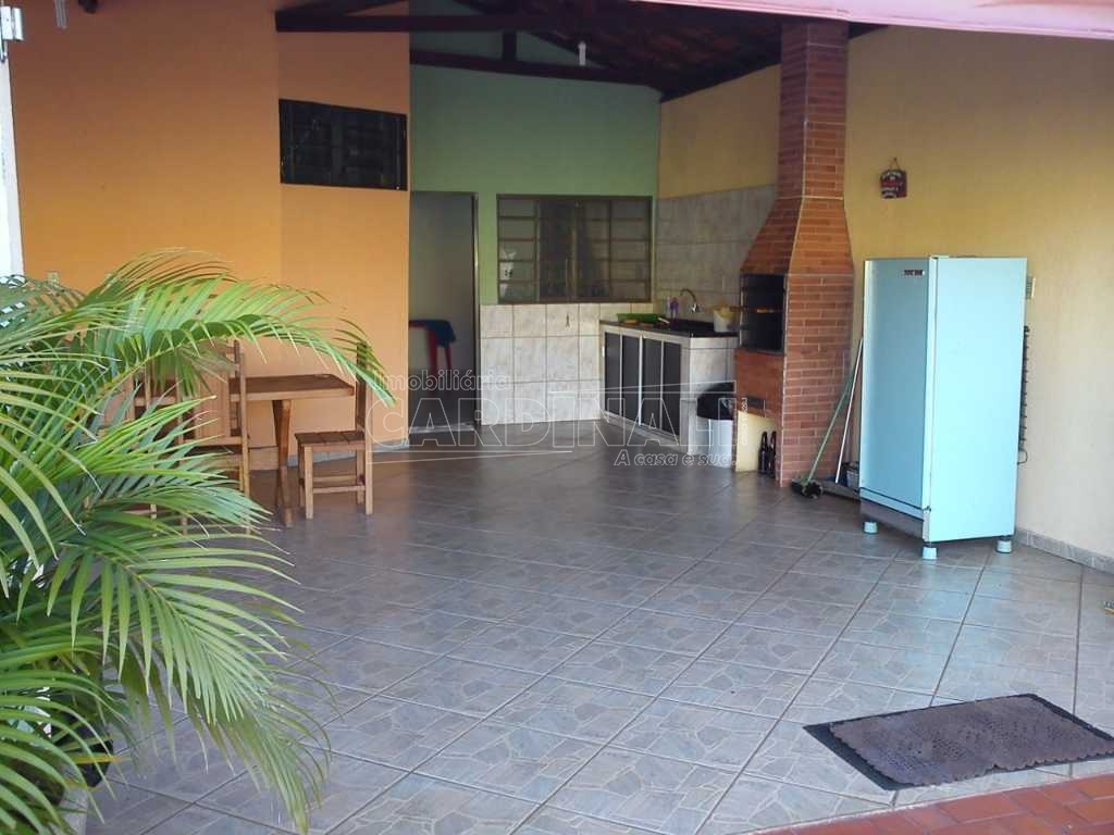 Alugar Casa / Sobrado em Araraquara. apenas R$ 445.000,00