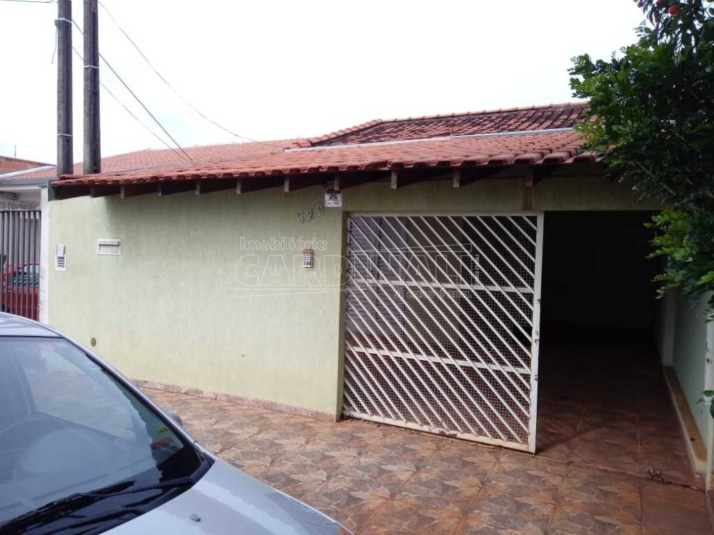 Alugar Casa / Padrão em Araraquara. apenas R$ 230.000,00