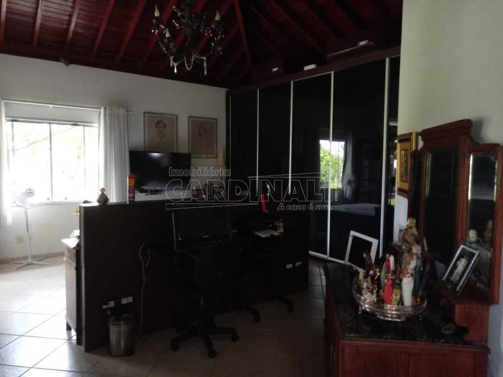 Alugar Casa / Condomínio em Araraquara. apenas R$ 15.000,00