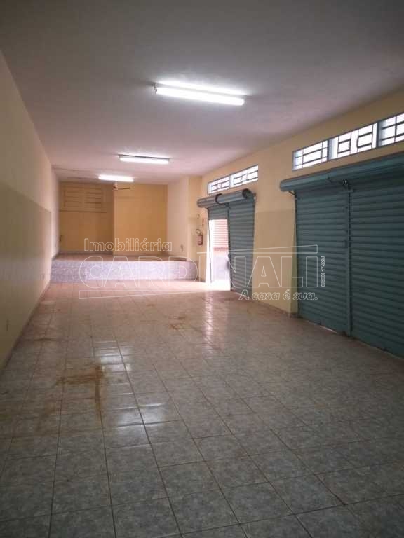 Alugar Comercial / Salão em Araraquara. apenas R$ 1.400,00