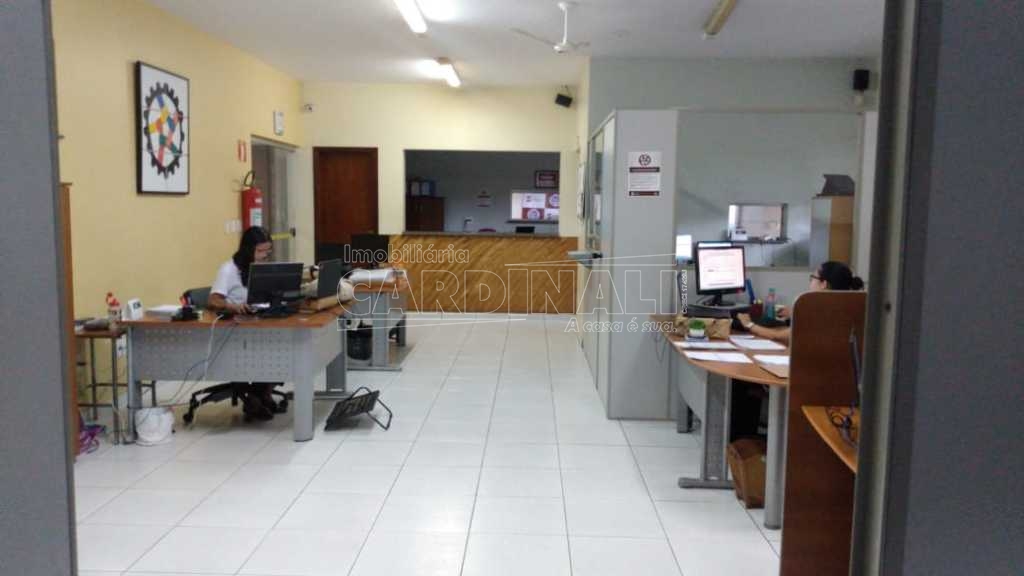 imagem 3 - Prédio comercial na Vila Melhado próximo a Rodoviária em Araraquara imagem 3 - Prédio comercial na Vila Melhado próximo a Rodoviária em Araraquara