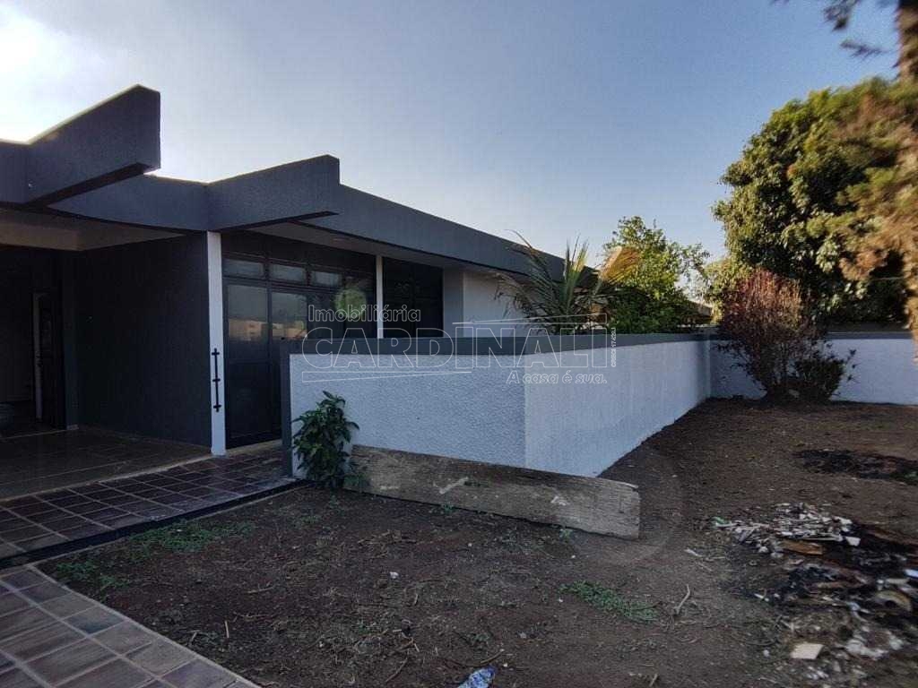 imagem 2 - Casa residencial ou comercial com 5 dormitórios e 3 suítes na Vila Tamoio de Ibaté imagem 2 - Casa residencial ou comercial com 5 dormitórios e 3 suítes na Vila Tamoio de Ibaté