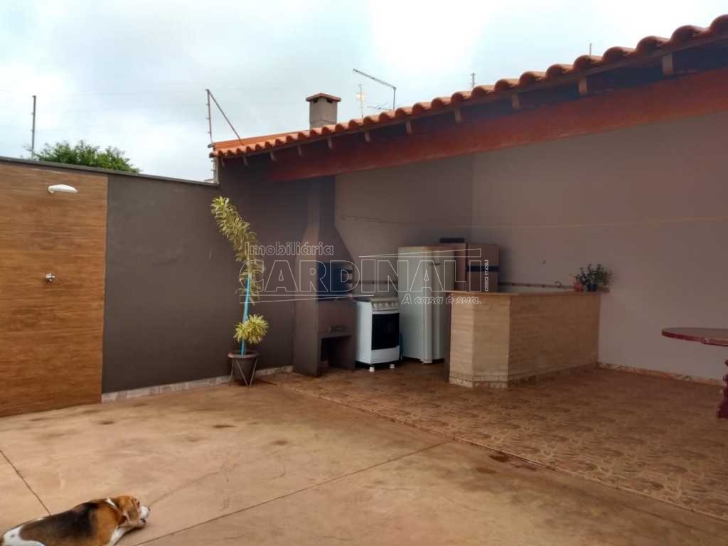 Alugar Casa / Padrão em Araraquara. apenas R$ 380.000,00