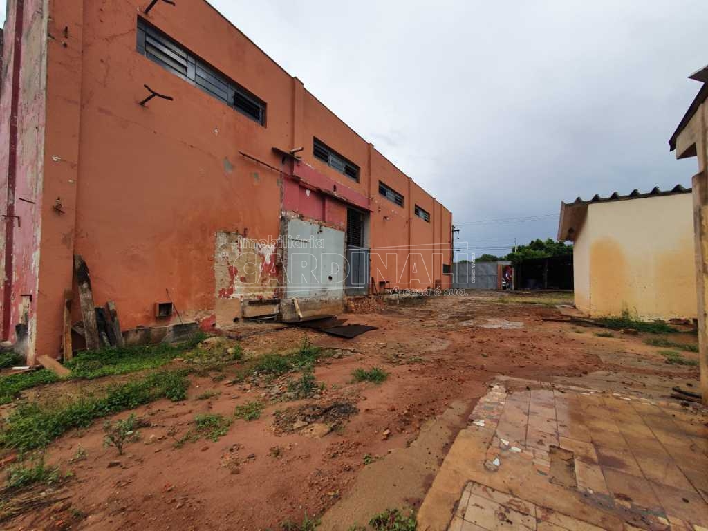 Alugar Comercial / Galpão em São Carlos R$ 5.000,00 - Foto 29 Alugar Comercial / Galpão em São Carlos R$ 5.000,00 - Foto 29
