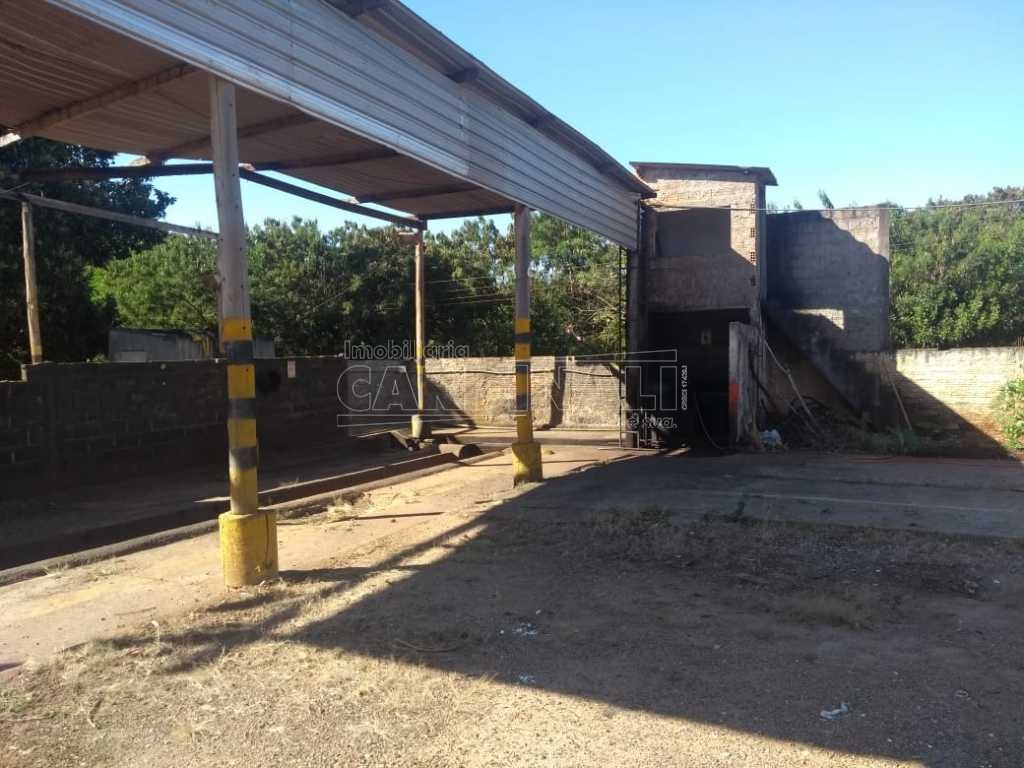 imagem 4 - Galpão comercial no Jardim Santa Lúcia próximo ao Hospital de Campanha em Araraquara imagem 4 - Galpão comercial no Jardim Santa Lúcia próximo ao Hospital de Campanha em Araraquara