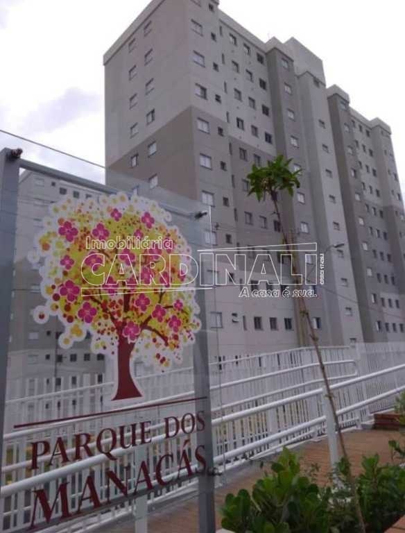 Alugar Apartamento / Padrão em São Carlos. apenas R$ 185.000,00