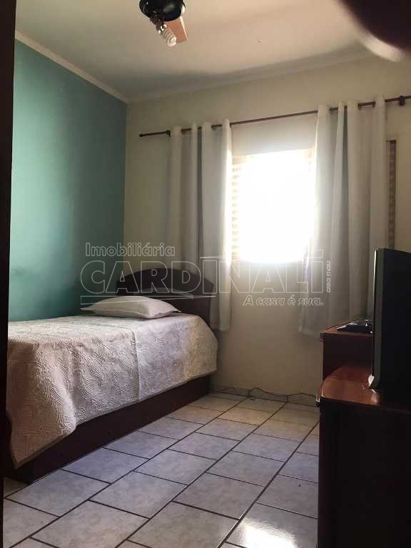 Alugar Casa / Padrão em Araraquara. apenas R$ 600.000,00