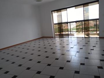 Alugar Apartamento / Padrão em Araraquara. apenas R$ 1.580,00