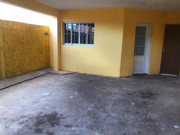 Alugar Casa / Padrão em Ibaté. apenas R$ 1.000,00