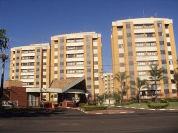 Alugar Apartamento / Padrão em São Carlos. apenas R$ 790,00