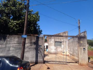 Alugar Casa / Padrão em Araraquara. apenas R$ 150.000,00