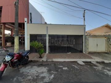 Alugar Casa / Padrão em São Carlos. apenas R$ 1.047,00