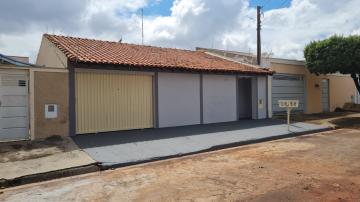 Alugar Casa / Padrão em Araraquara. apenas R$ 385.000,00