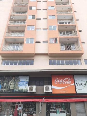 Alugar Apartamento / Padrão em São Carlos. apenas R$ 1.112,00