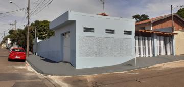 Casa com 2 dormitórios e 1 suíte no Jardim Brasil próxima a Unimed em São Carlos
