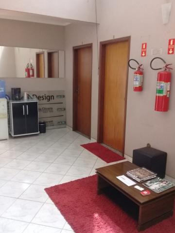 Alugar Comercial / Sala sem Condomínio em São Carlos R$ 590,00 - Foto 4 Alugar Comercial / Sala sem Condomínio em São Carlos R$ 590,00 - Foto 4