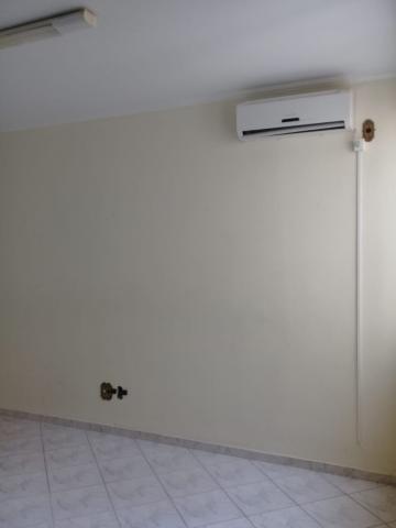 Alugar Comercial / Sala sem Condomínio em São Carlos R$ 590,00 - Foto 11 Alugar Comercial / Sala sem Condomínio em São Carlos R$ 590,00 - Foto 11