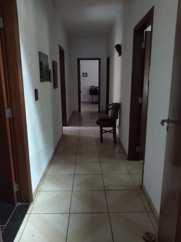 imagem 3 - Casa com 2 dormitórios e 2 suítes na Vila Santana próxima a UNIP em Araraquara imagem 3 - Casa com 2 dormitórios e 2 suítes na Vila Santana próxima a UNIP em Araraquara