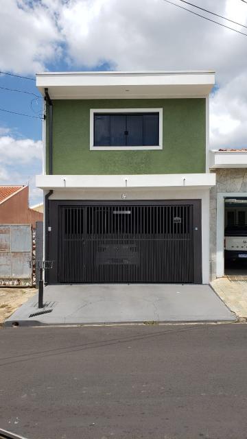 Casa com 2 dormitórios e 1 suíte no Jardim Tangará próxima a Escola Antônio Stella Moruzzi em São Carlos