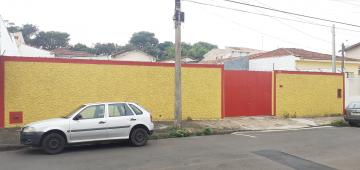 Terreno comercial na Vila Carmem próximo ao Estádio Luís Augusto de Oliveira em São Carlos