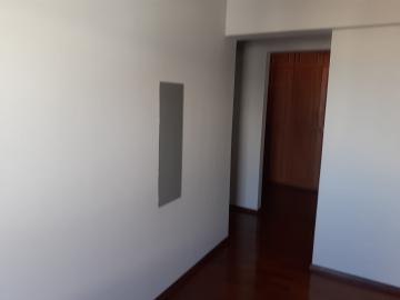 Apartamento com 2 dormitórios e 1 suíte no centro próximo a Prefeitura Municipal em São Carlos
