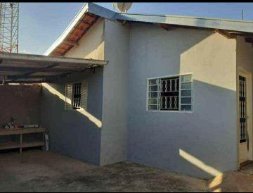 Alugar Casa / Padrão em Araraquara. apenas R$ 215.000,00