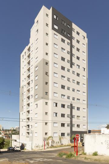 Alugar Apartamento / Padrão em São Carlos. apenas R$ 1.945,00