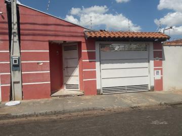 Alugar Casa / Padrão em Araraquara. apenas R$ 250.000,00