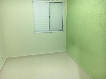 Casa de condomínio com 1 dormitório e 1 suíte em São Carlos