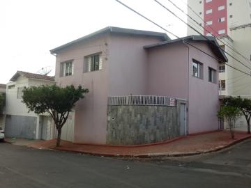 Alugar Casa / Sobrado em São Carlos. apenas R$ 3.000,00