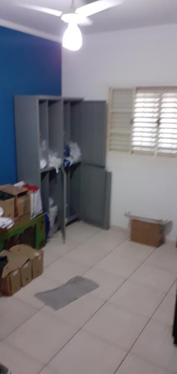 imagem 4 - Barracão comercial com boa localização e bem espaçoso imagem 4 - Barracão comercial com boa localização e bem espaçoso