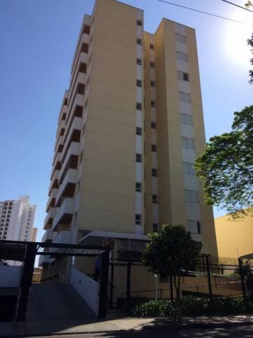 Alugar Apartamento / Padrão em Araraquara. apenas R$ 242.000,00