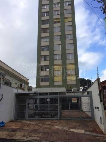 Alugar Apartamento / Padrão em Araraquara. apenas R$ 1.200,00