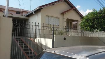 Alugar Casa / Padrão em São Carlos. apenas R$ 375.000,00