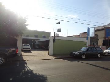 Alugar Comercial / Sala sem Condomínio em São Carlos. apenas R$ 1.500.000,00