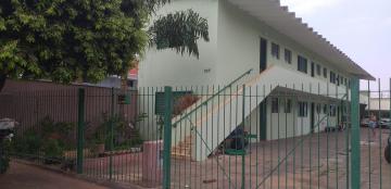 Alugar Apartamento / Kitchnet em Araraquara. apenas R$ 550,00