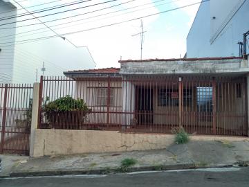 Alugar Casa / Padrão em São Carlos. apenas R$ 270.000,00