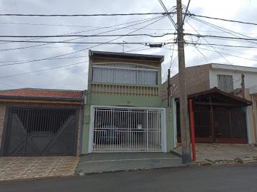 Alugar Casa / Padrão em São Carlos. apenas R$ 450.000,00