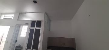 Alugar Apartamento / Kitchnet sem Condomínio em São Carlos R$ 445,00 - Foto 7 Alugar Apartamento / Kitchnet sem Condomínio em São Carlos R$ 445,00 - Foto 7