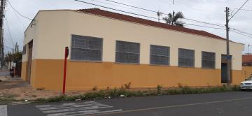Alugar Comercial / Barracão em São Carlos. apenas R$ 4.000,00