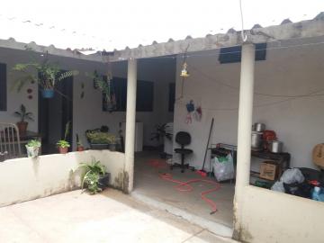 Casa a venda no centro