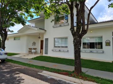 Alugar Casa / Condomínio em São Carlos. apenas R$ 2.447.000,00