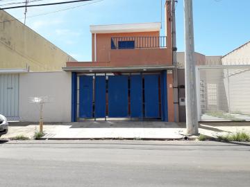 Alugar Casa / Padrão em São Carlos. apenas R$ 854,72