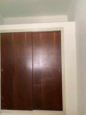 imagem 4 - Casa sobrado com 3 dormitórios e 1 suíte no Centro próximo a Pizzaria Hut em São Carlos imagem 4 - Casa sobrado com 3 dormitórios e 1 suíte no Centro próximo a Pizzaria Hut em São Carlos