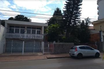 Alugar Casa / Padrão em São Carlos. apenas R$ 1.590.000,00