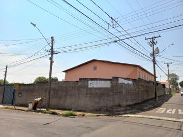 Apartamento Kitnet com 2 dormitórios na Vila Brasília próximo a FATEC em São Carlos